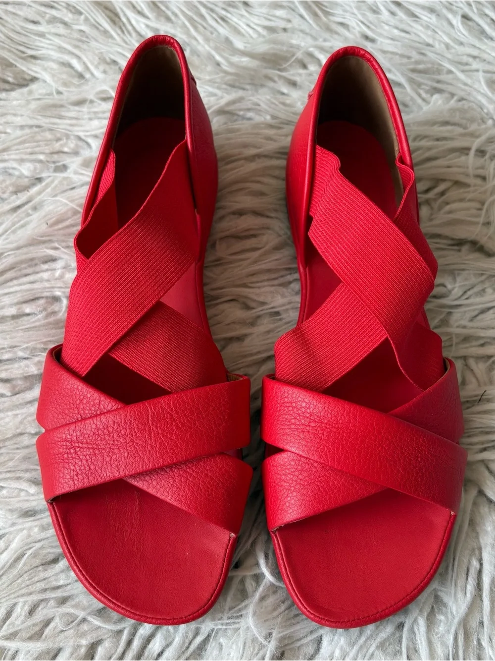 Camper Right Nina Red Leather Criss Cross Strap Flat Sandals NWOB Size 38